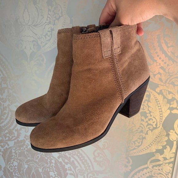 Sam Edleman Laredo Suede Heeled Ankle Boots Tan